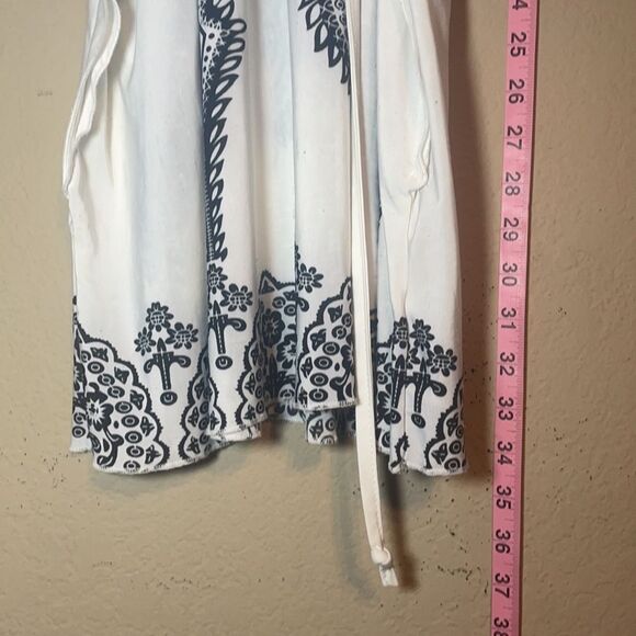 Tribal Print Swim Coverup - Picture 7 of 9